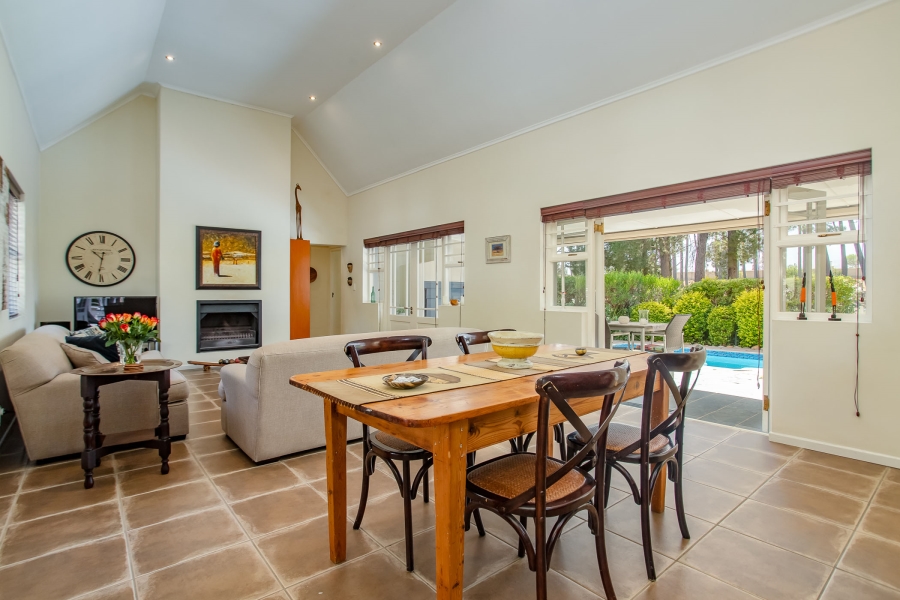 To Let 3 Bedroom Property for Rent in Boschenmeer Golf Country Estate Western Cape